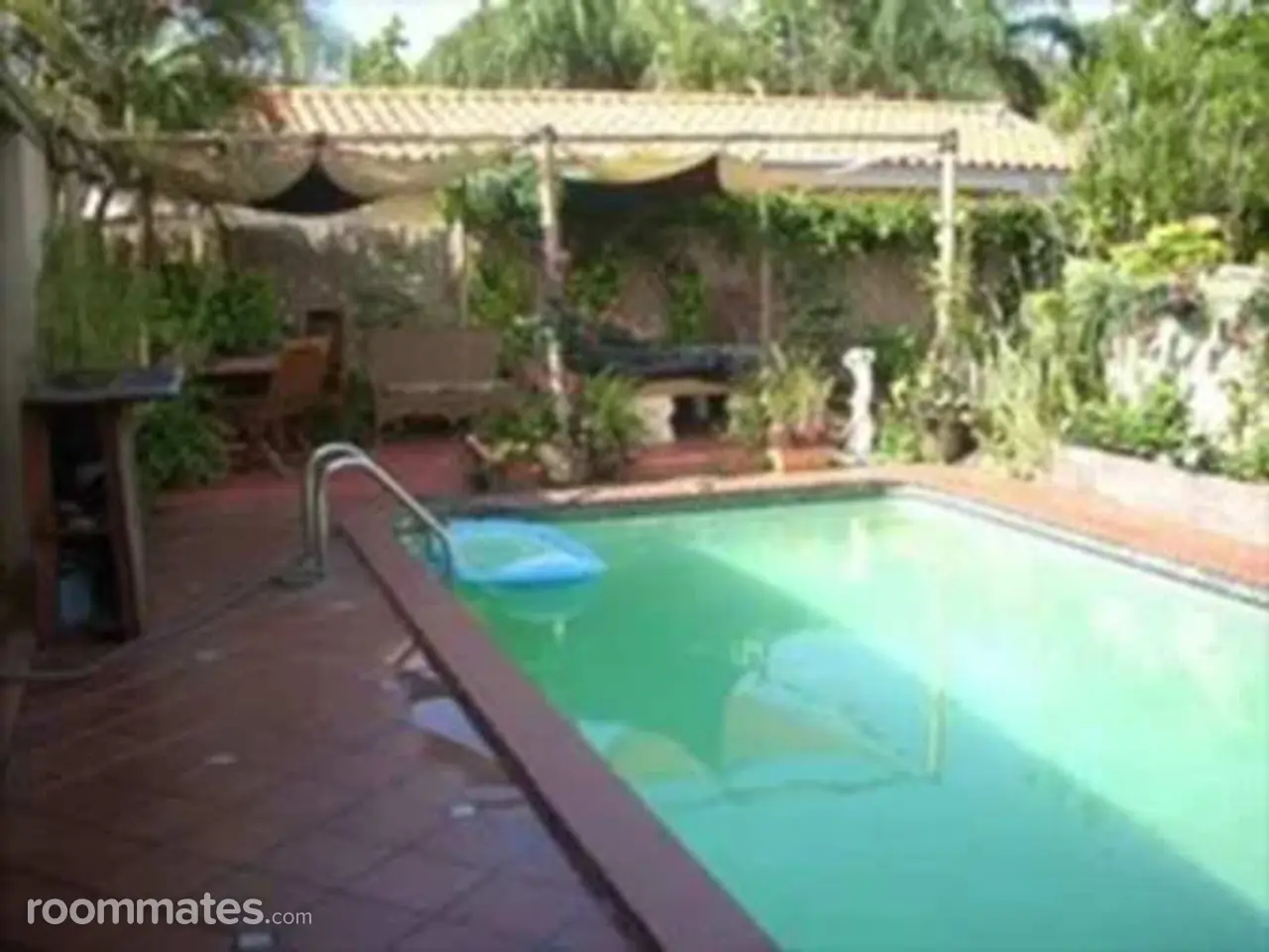 Profile photo 4 of 8