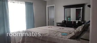 Room for rent in Hinesville, GA $800, house