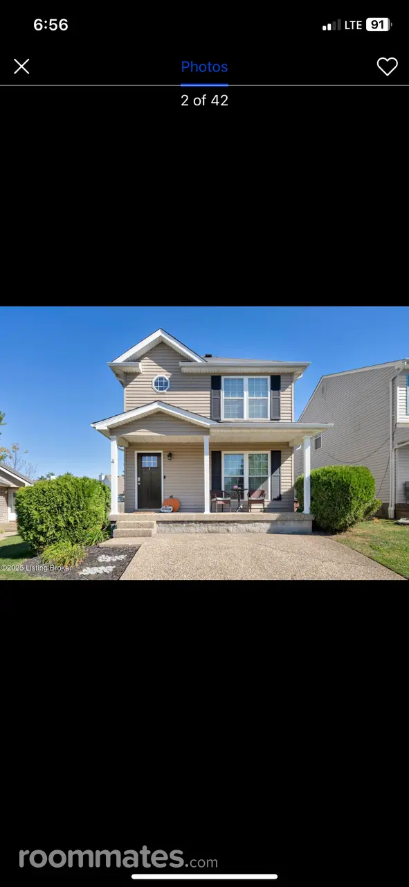 Profile photo 9 of 17