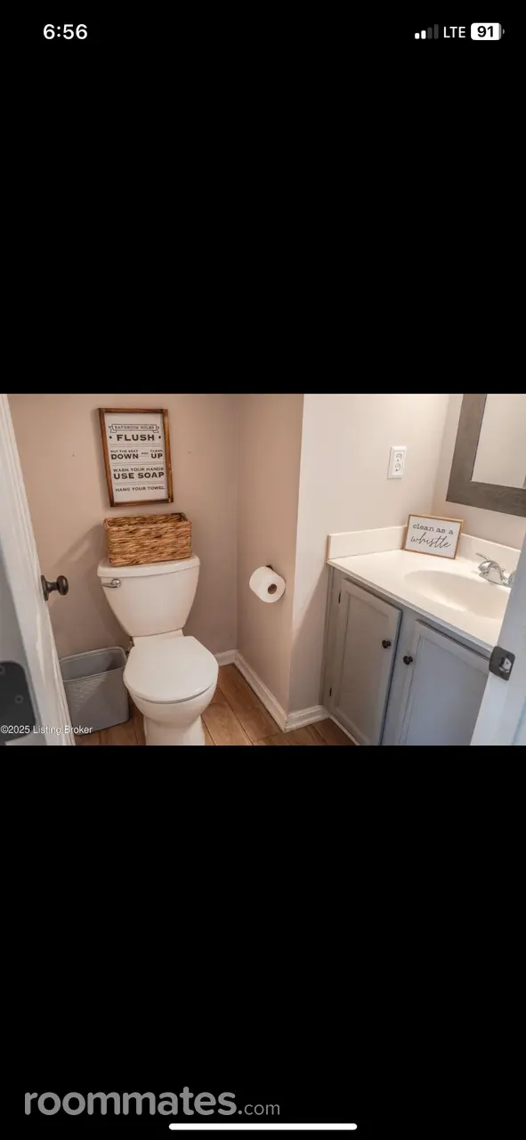 Profile photo 4 of 17