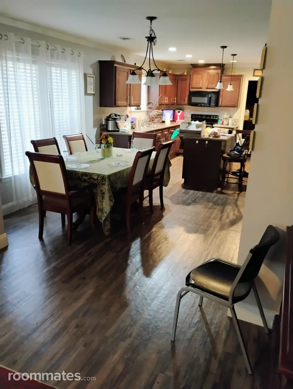 Profile photo 1 of 5