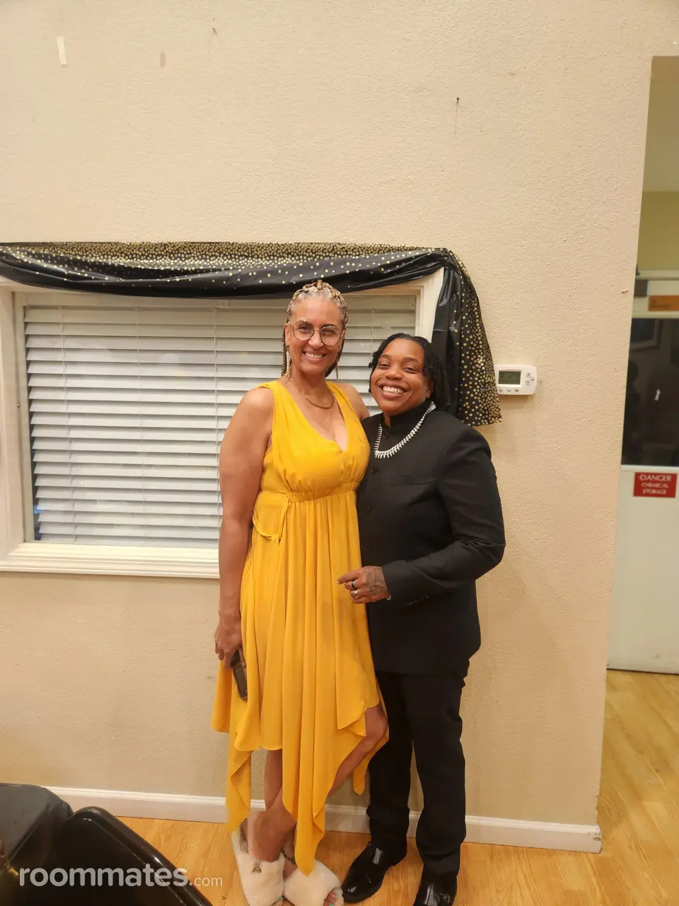 Profile photo 4 of 4