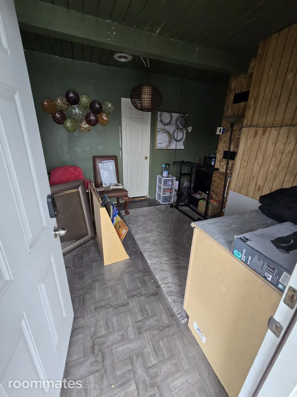 Profile photo 3 of 4