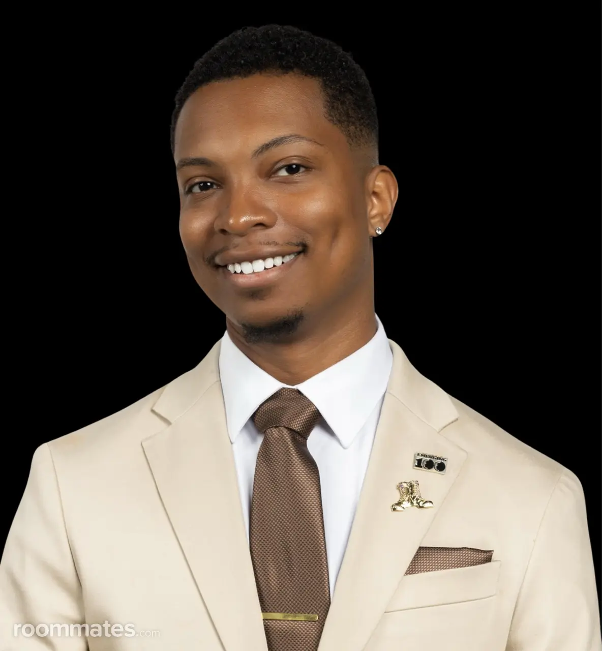 Profile photo 9 of 9