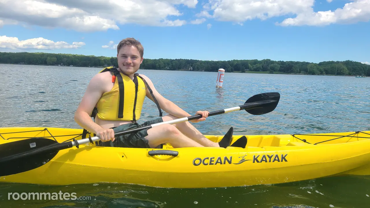 Profile photo 3 of 4