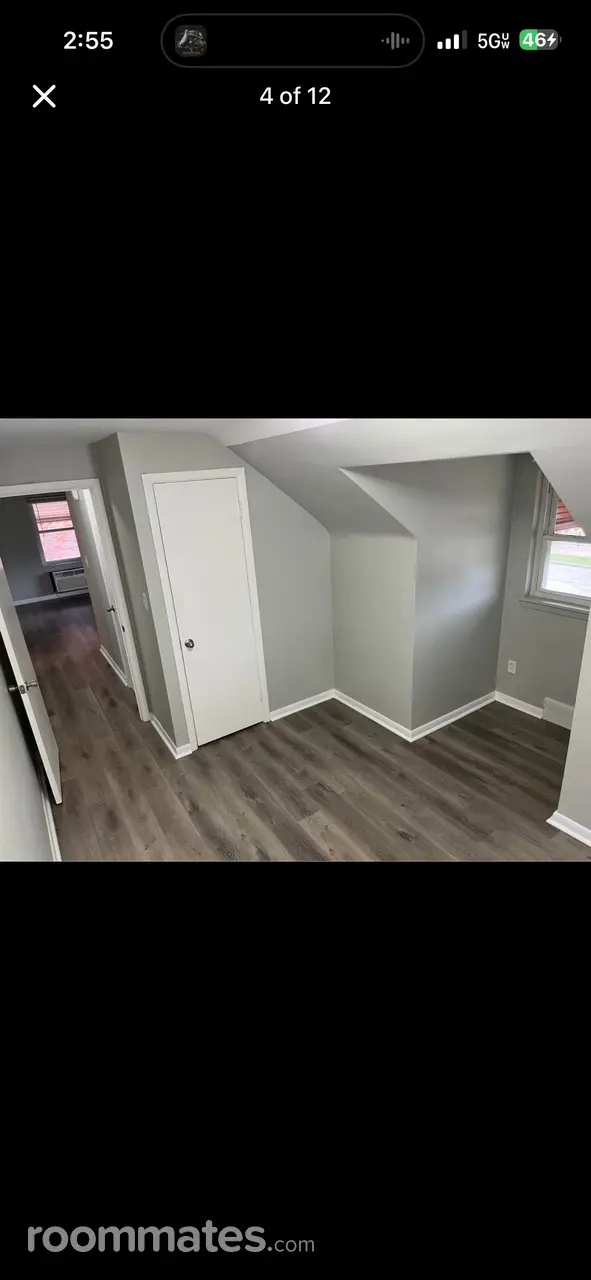 Profile photo 2 of 8