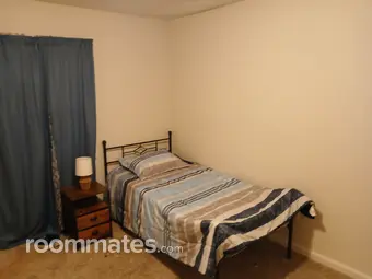 Room for rent in Winston-Salem, NC $400, apartment