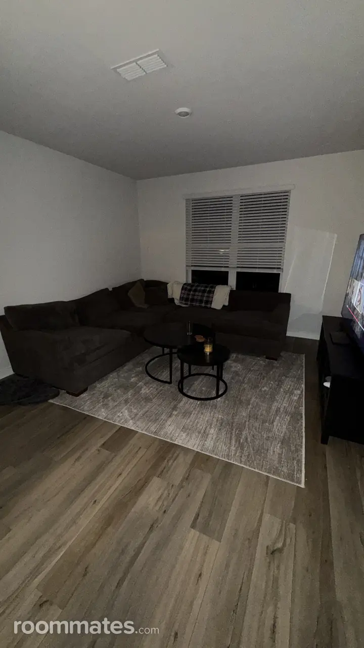 Profile photo 2 of 7