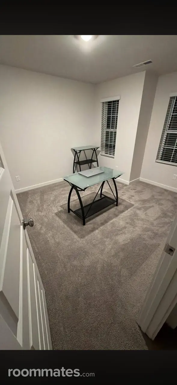 Profile photo 6 of 7