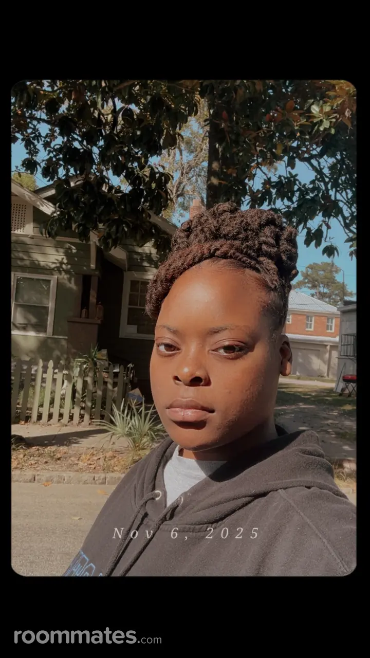 Profile photo 1 of 1