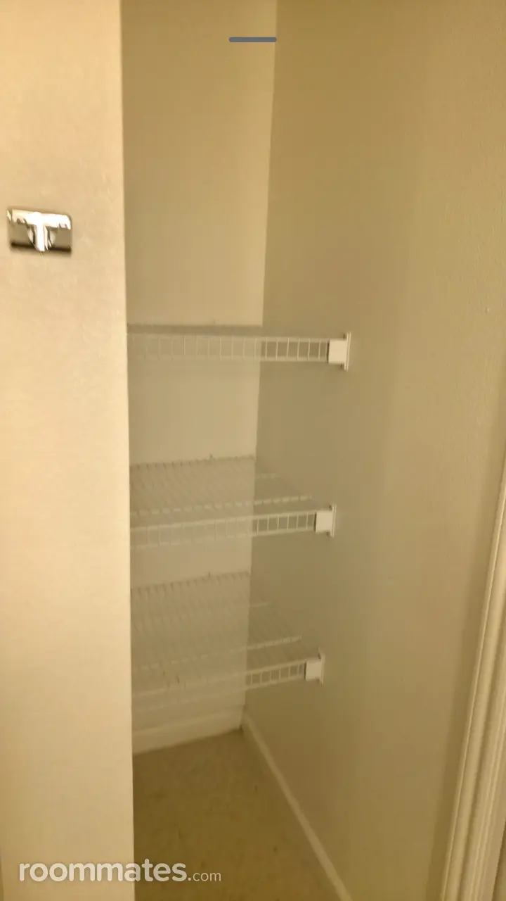 Profile photo 6 of 10