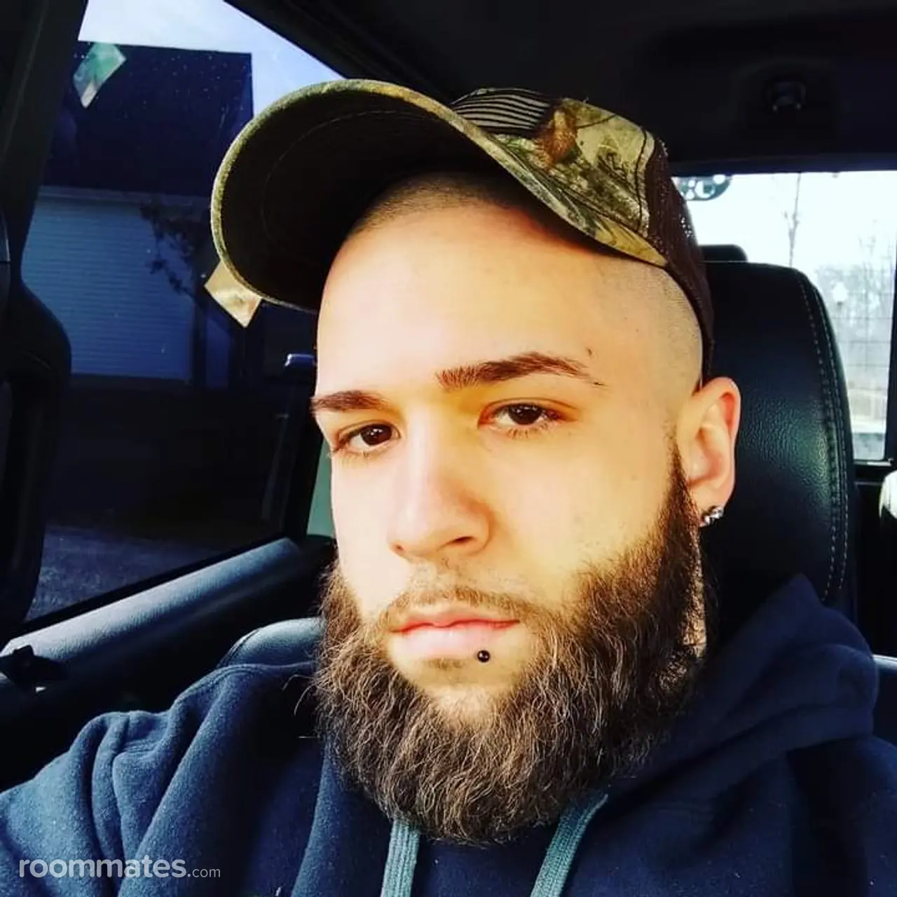 Profile photo 6 of 6