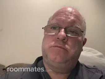 Roommate looking Omaha, NE, $200