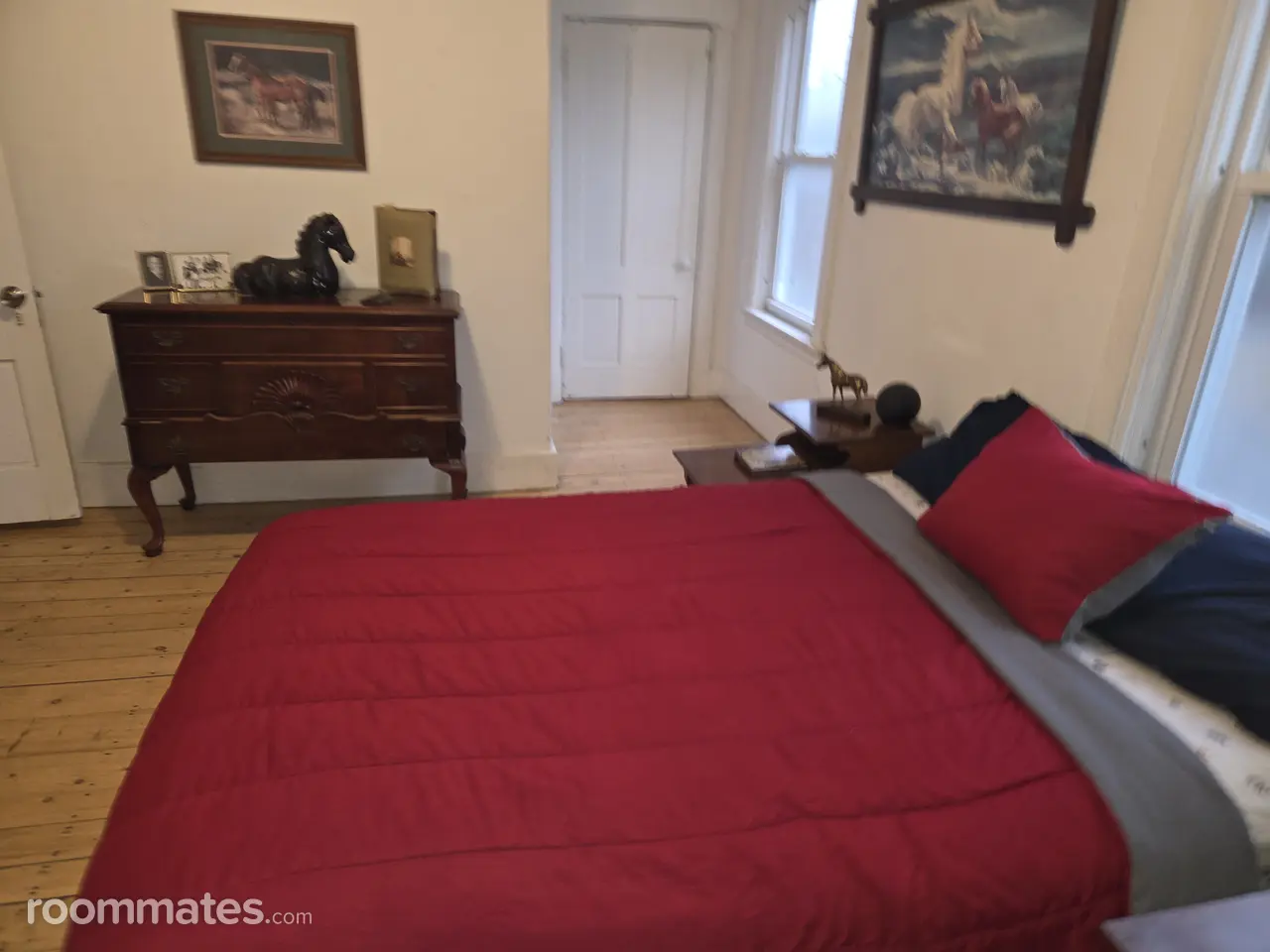 Profile photo 4 of 11