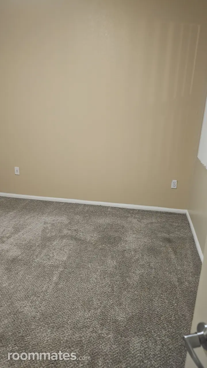 Profile photo 3 of 7