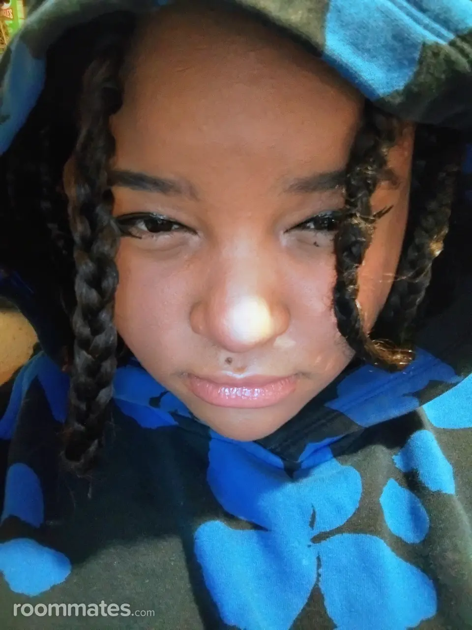 Profile photo 1 of 4