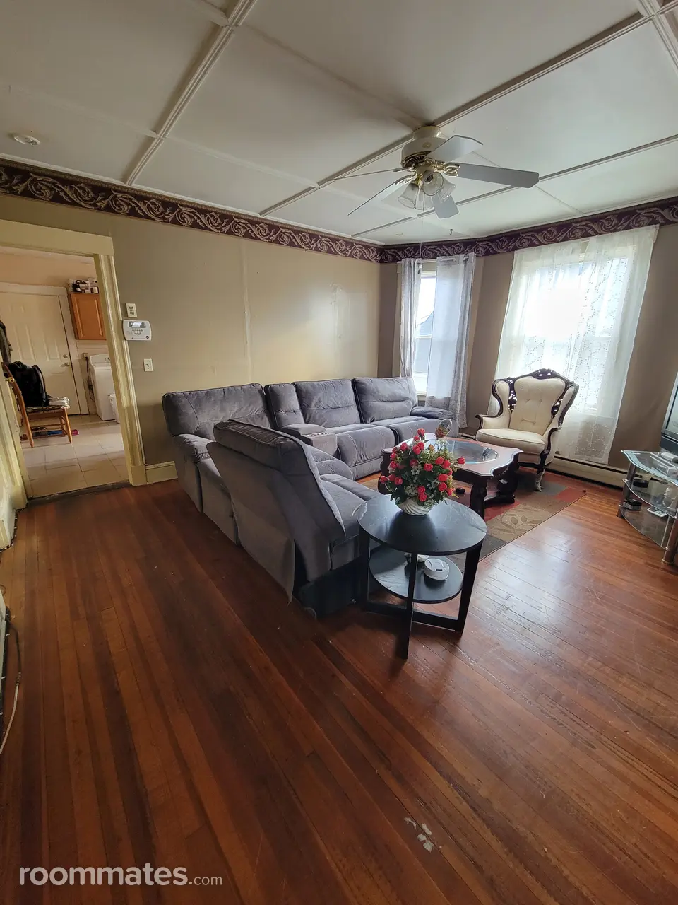 Profile photo 1 of 8