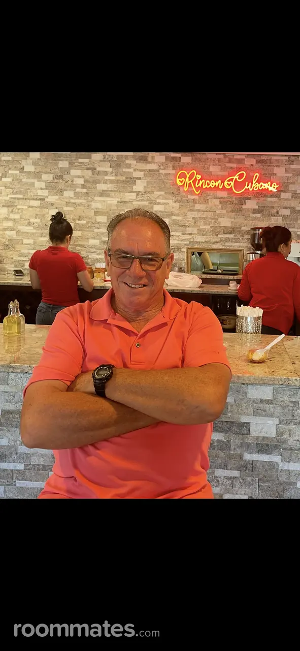 Profile photo 1 of 1