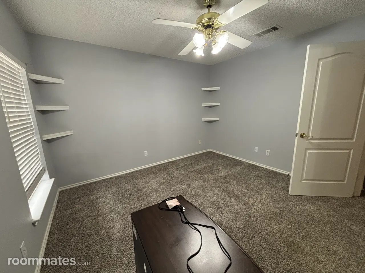 Profile photo 2 of 11