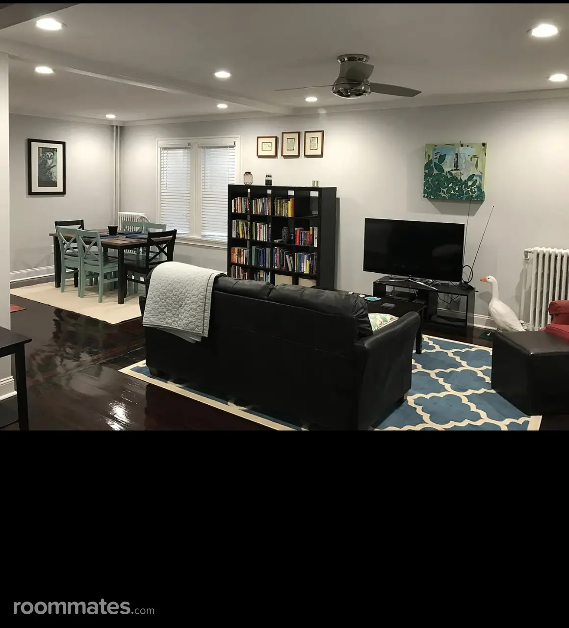 Profile photo 5 of 11