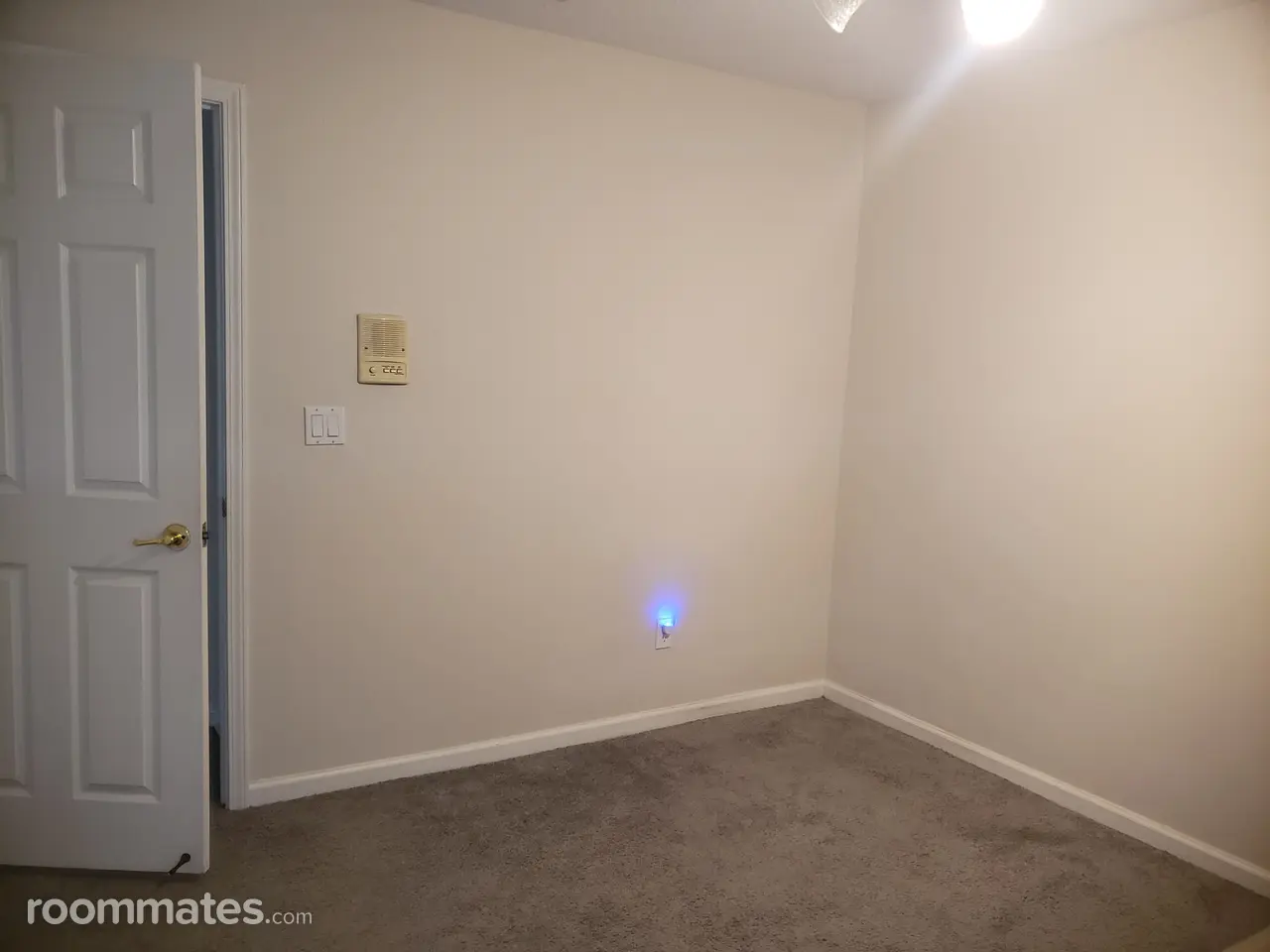 Profile photo 4 of 7