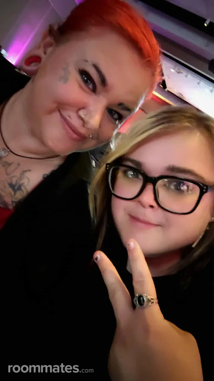 Profile photo 1 of 1