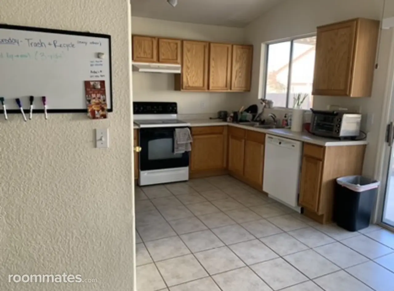 Profile photo 4 of 5