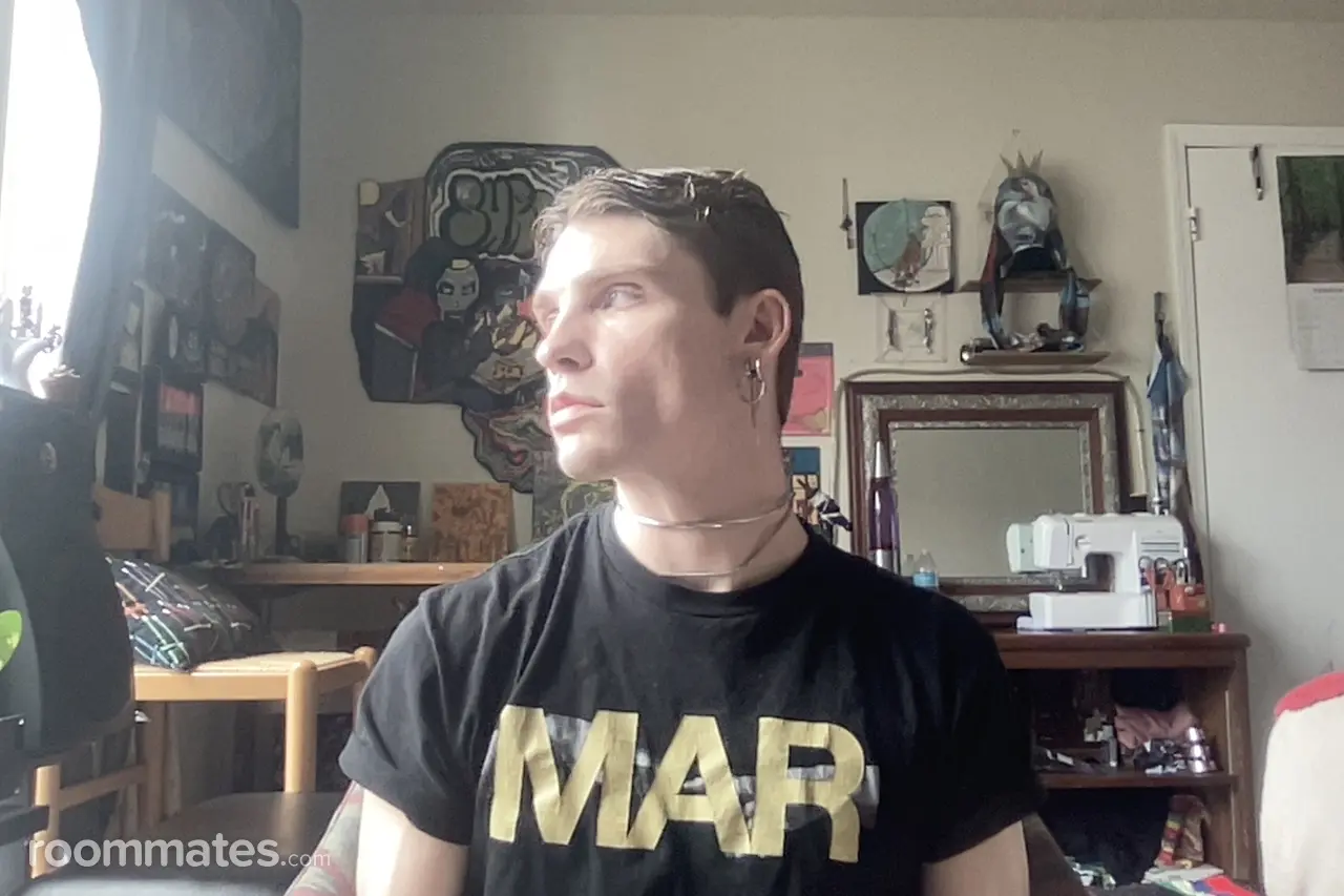 Profile photo 1 of 1