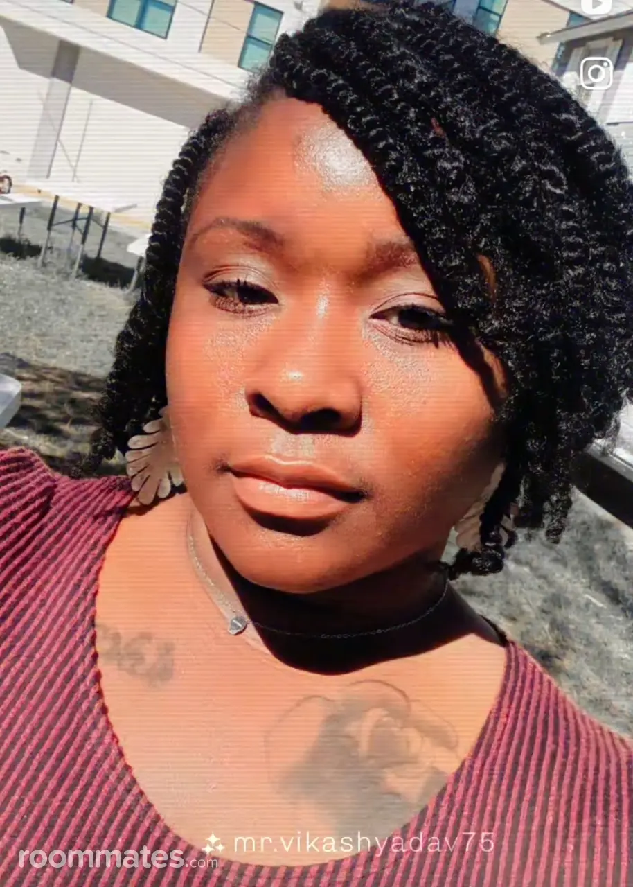 Profile photo 6 of 9