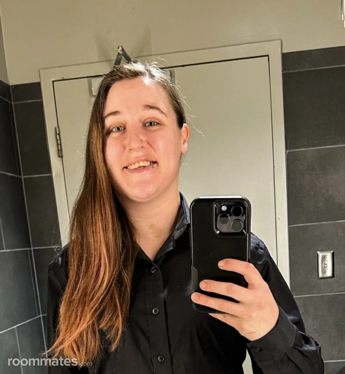 Profile photo 1 of 1