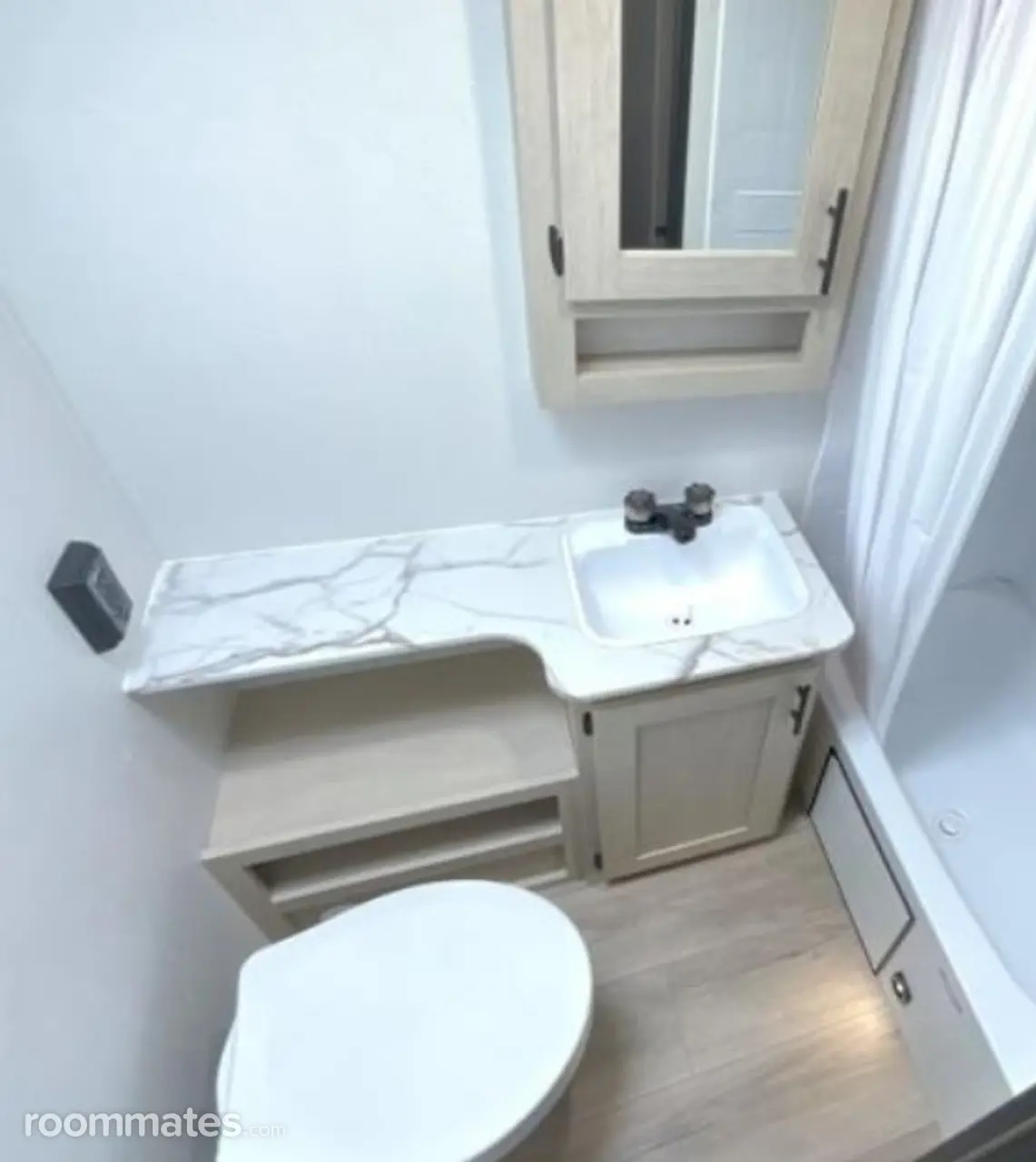 Profile photo 3 of 12