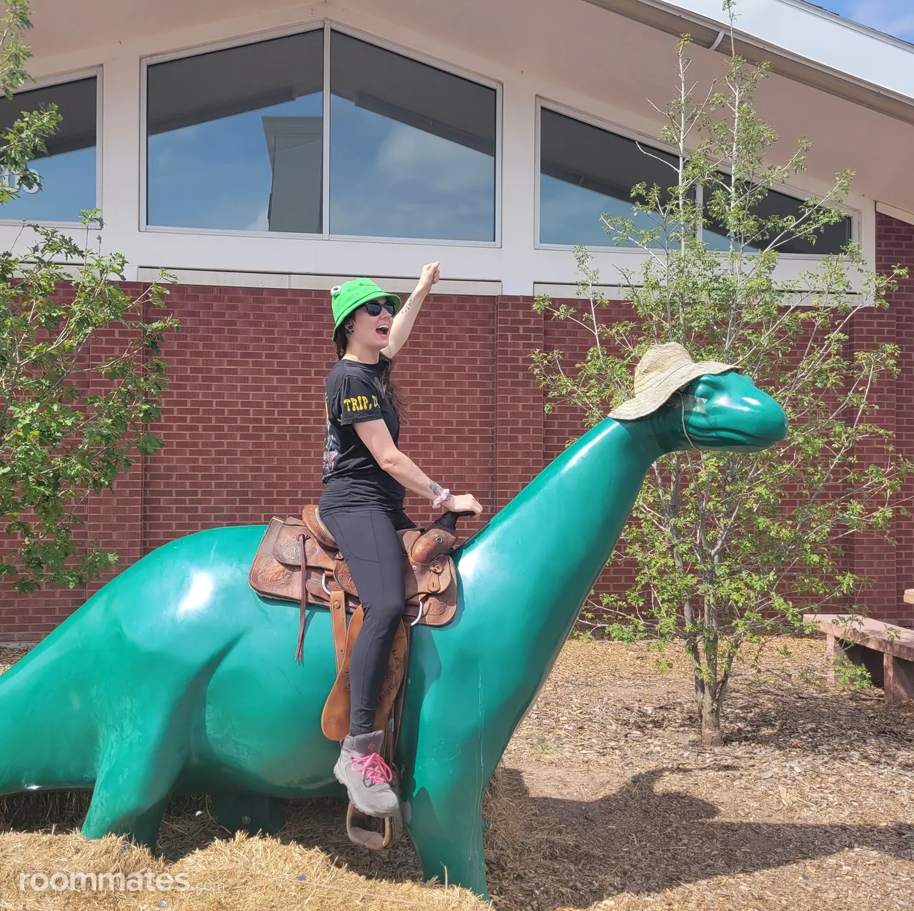 Profile photo 6 of 6