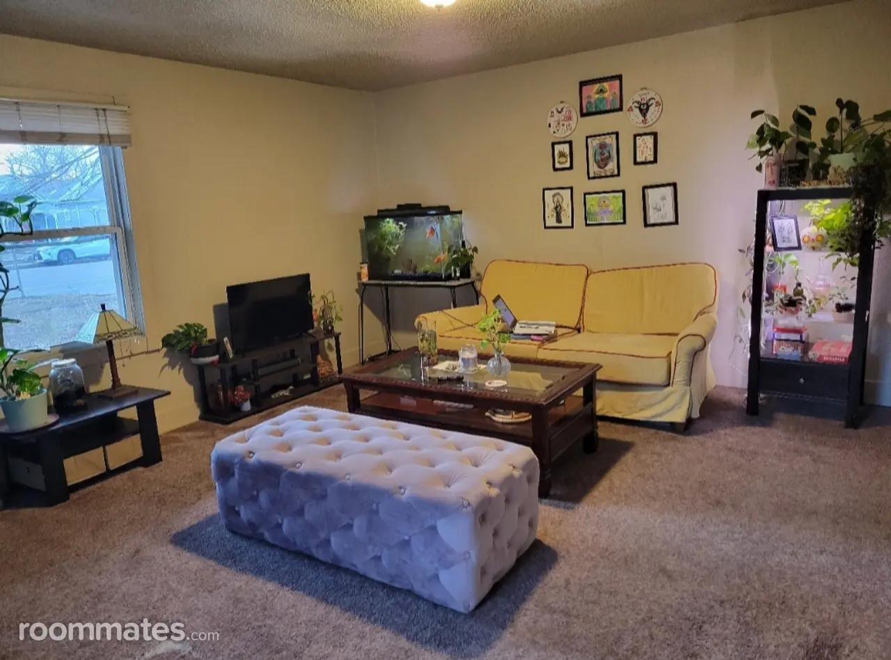 Profile photo 4 of 6