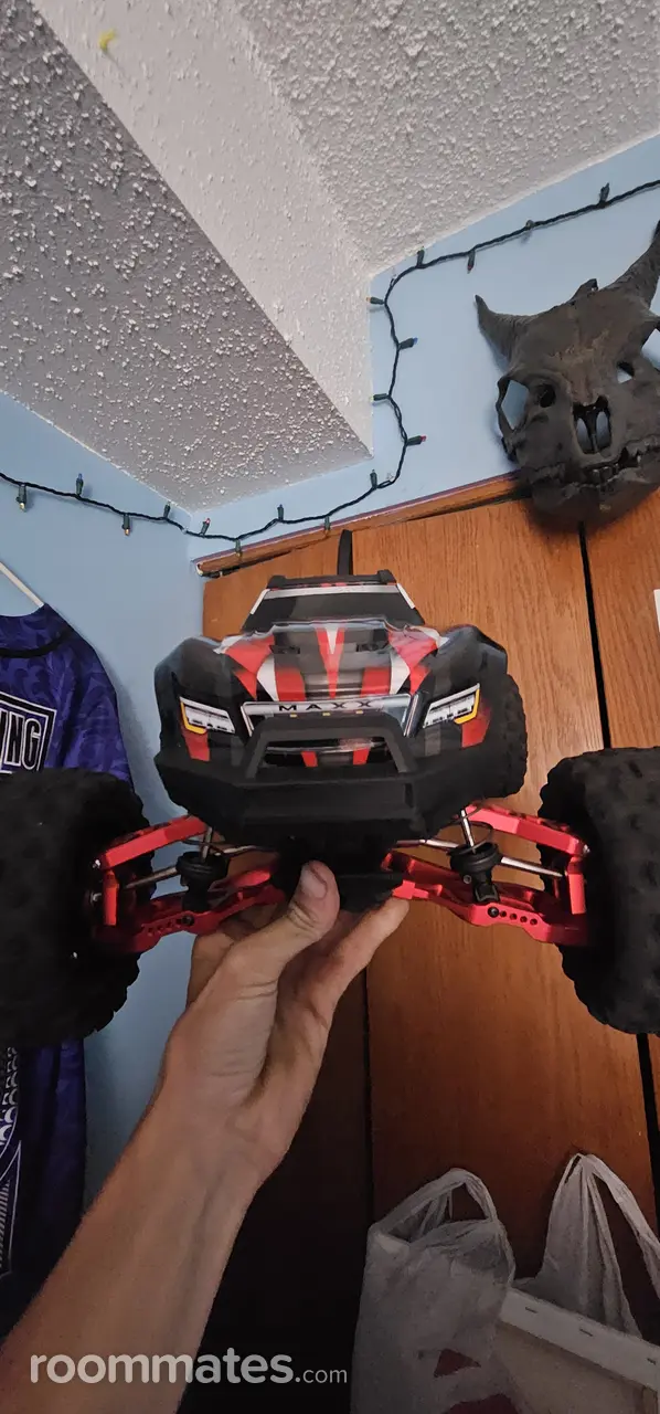 Profile photo 6 of 6