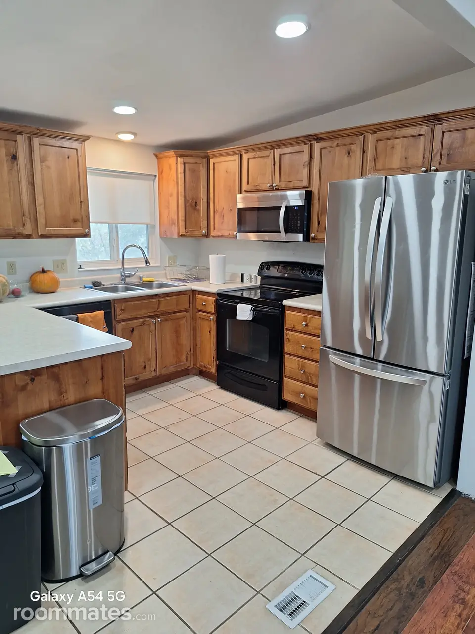 Profile photo 9 of 11