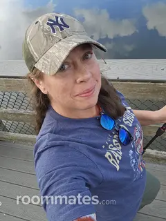 Roommate looking Pensacola Station, FL, $800