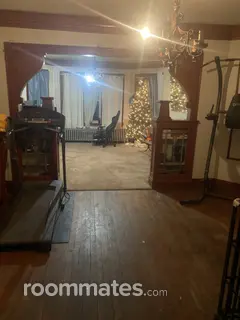 Room for rent in Chicago Heights, IL $500, house