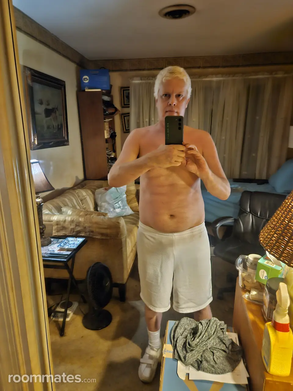 Profile photo 4 of 4