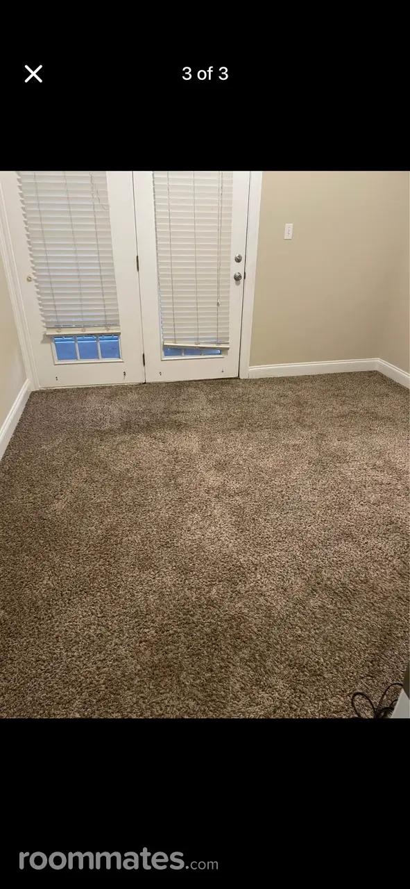 Profile photo 3 of 4