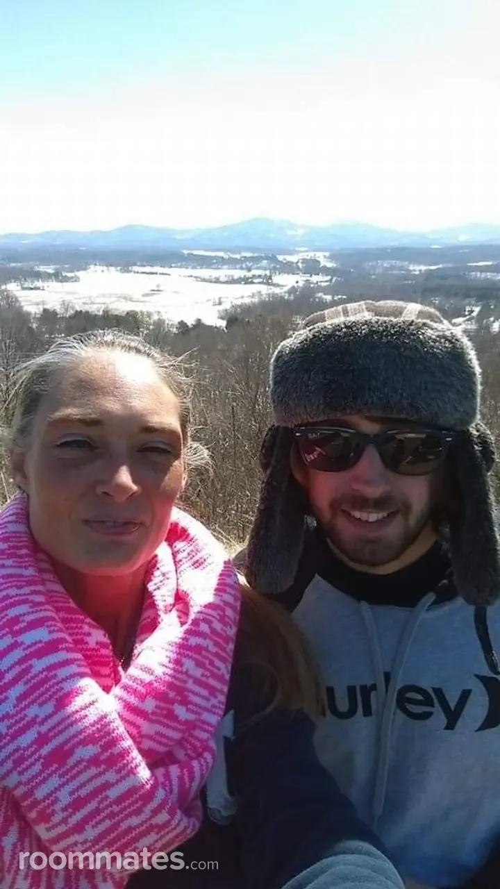 Profile photo 1 of 1