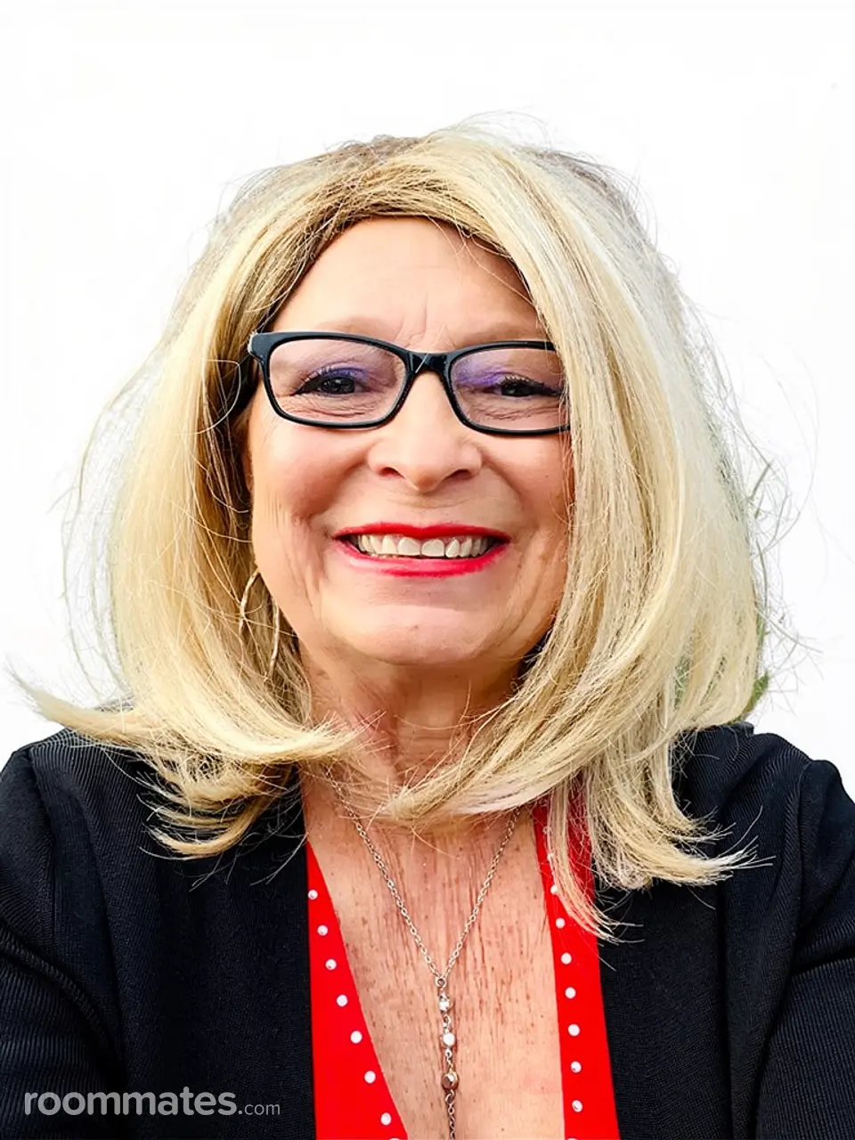 Profile photo 6 of 6