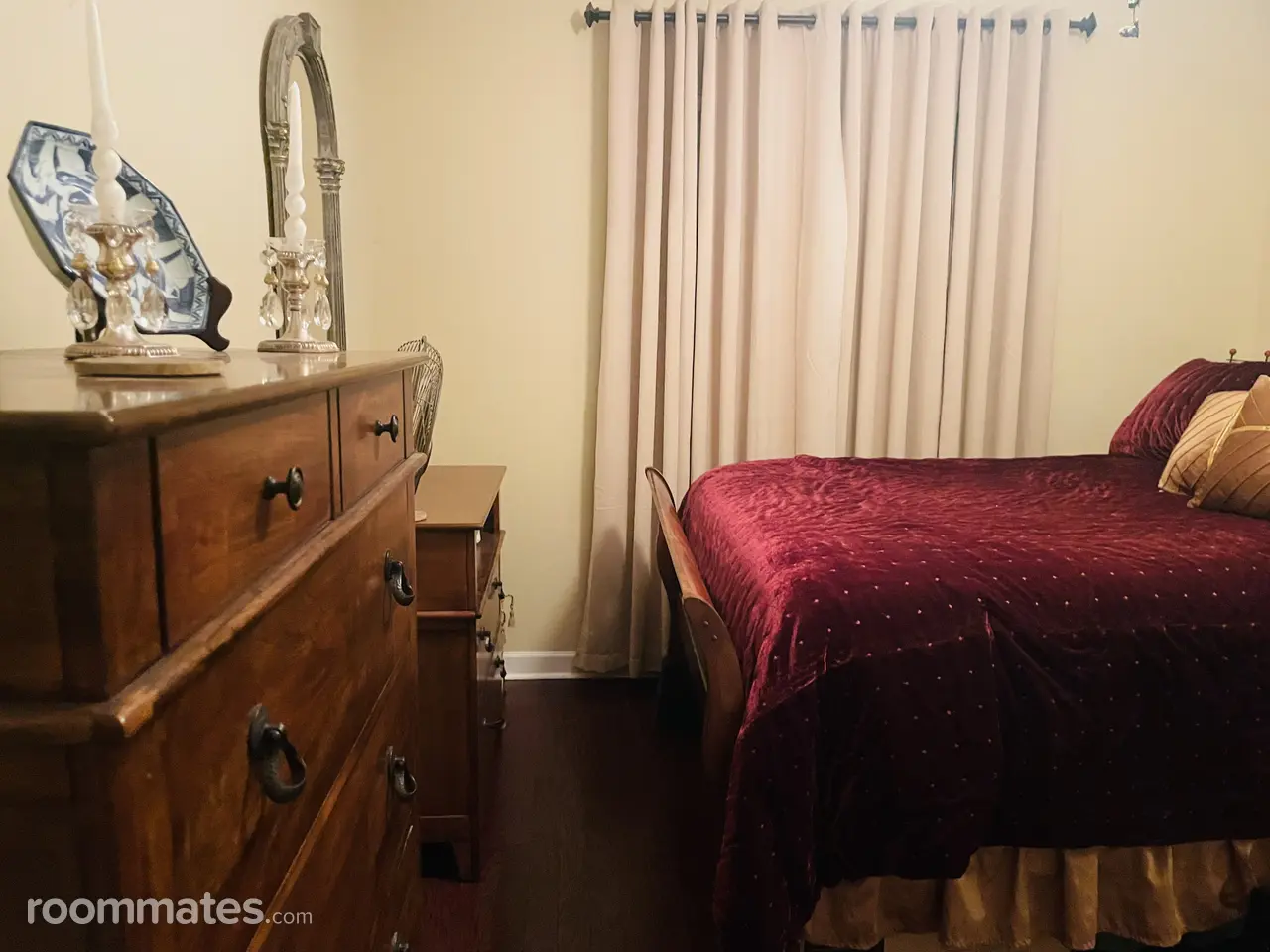 Profile photo 4 of 6