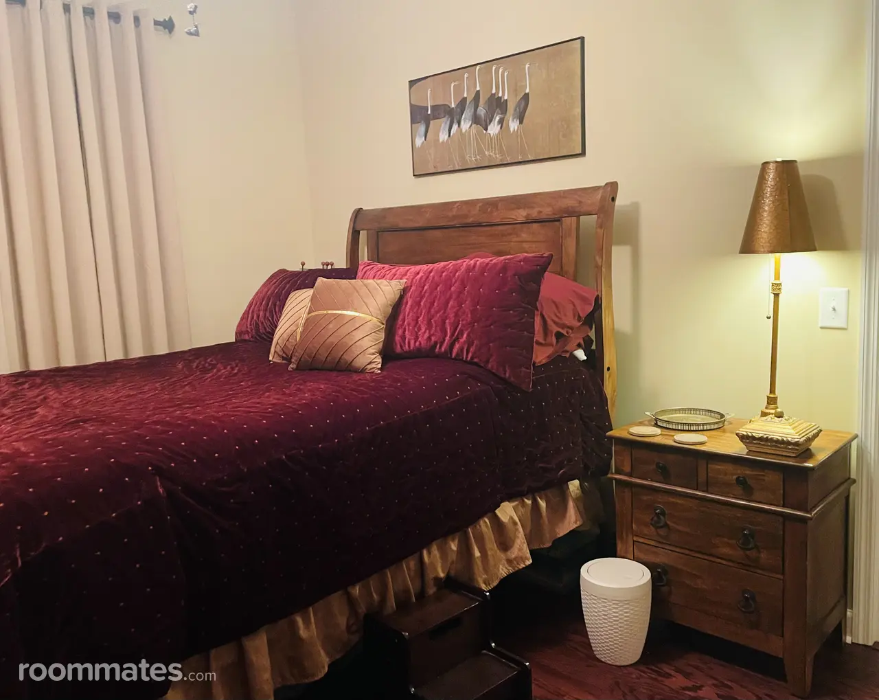 Profile photo 1 of 6