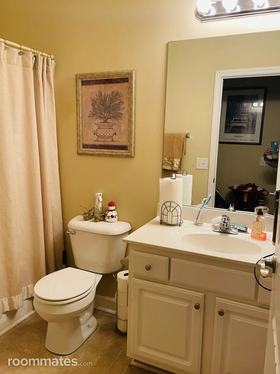 Profile photo 3 of 6