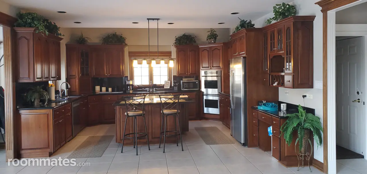 Profile photo 9 of 11