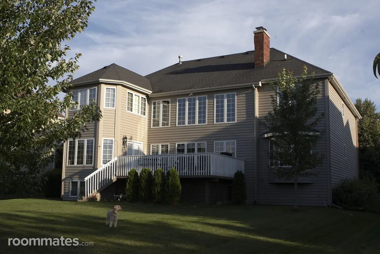 Profile photo 8 of 11