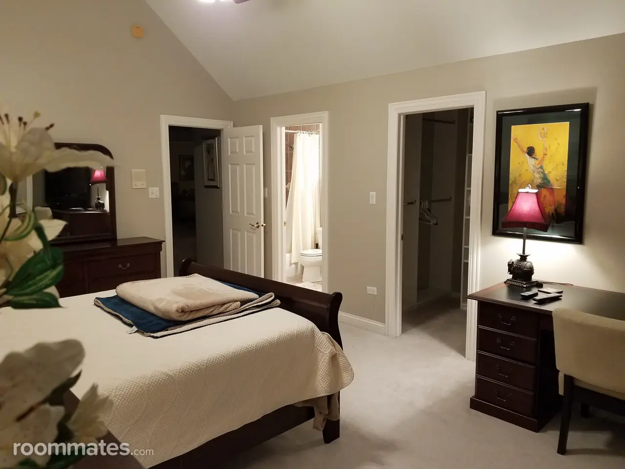 Profile photo 3 of 11