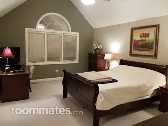 Room for rent in Batavia, IL $1000, house