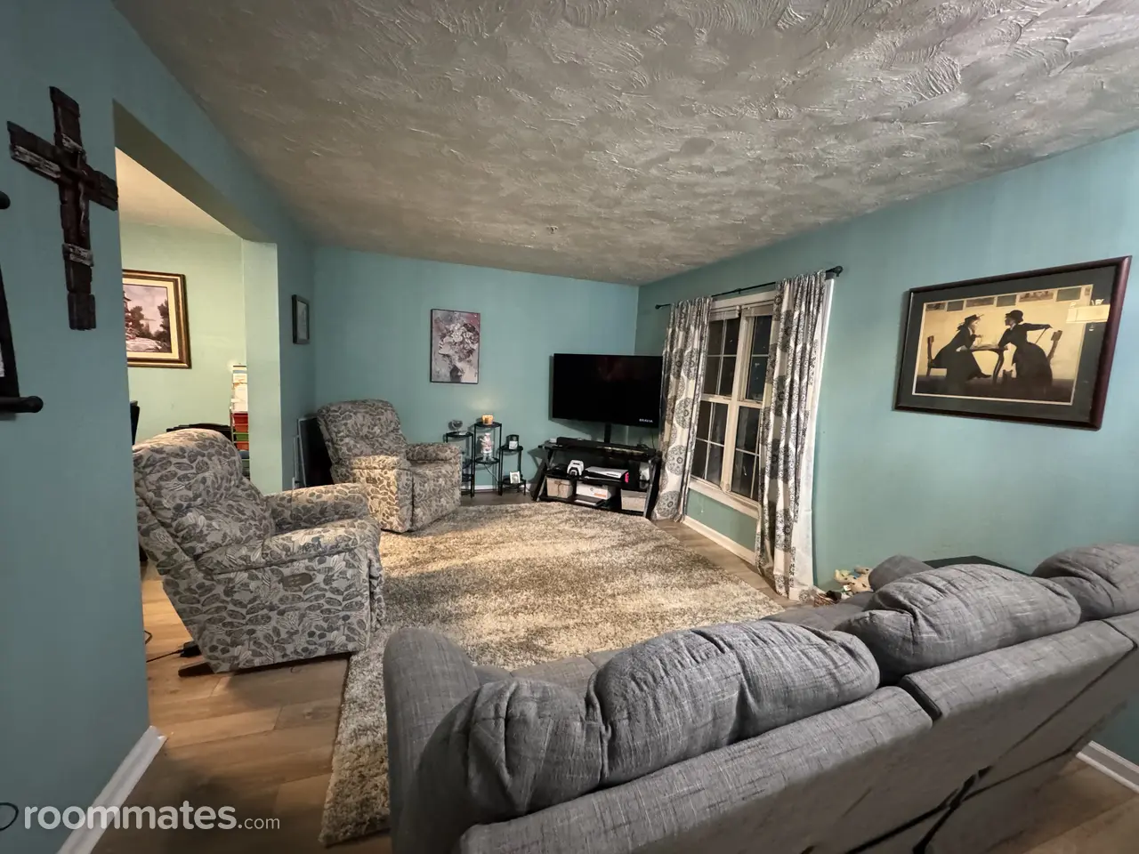 Profile photo 5 of 9