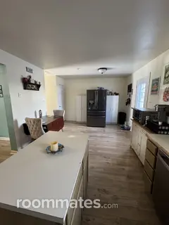 Room for rent in Annapolis, MD $575, townhouse